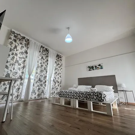 A Casa Tua * バーリ